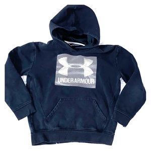 Under Armour black hoodie loose fit